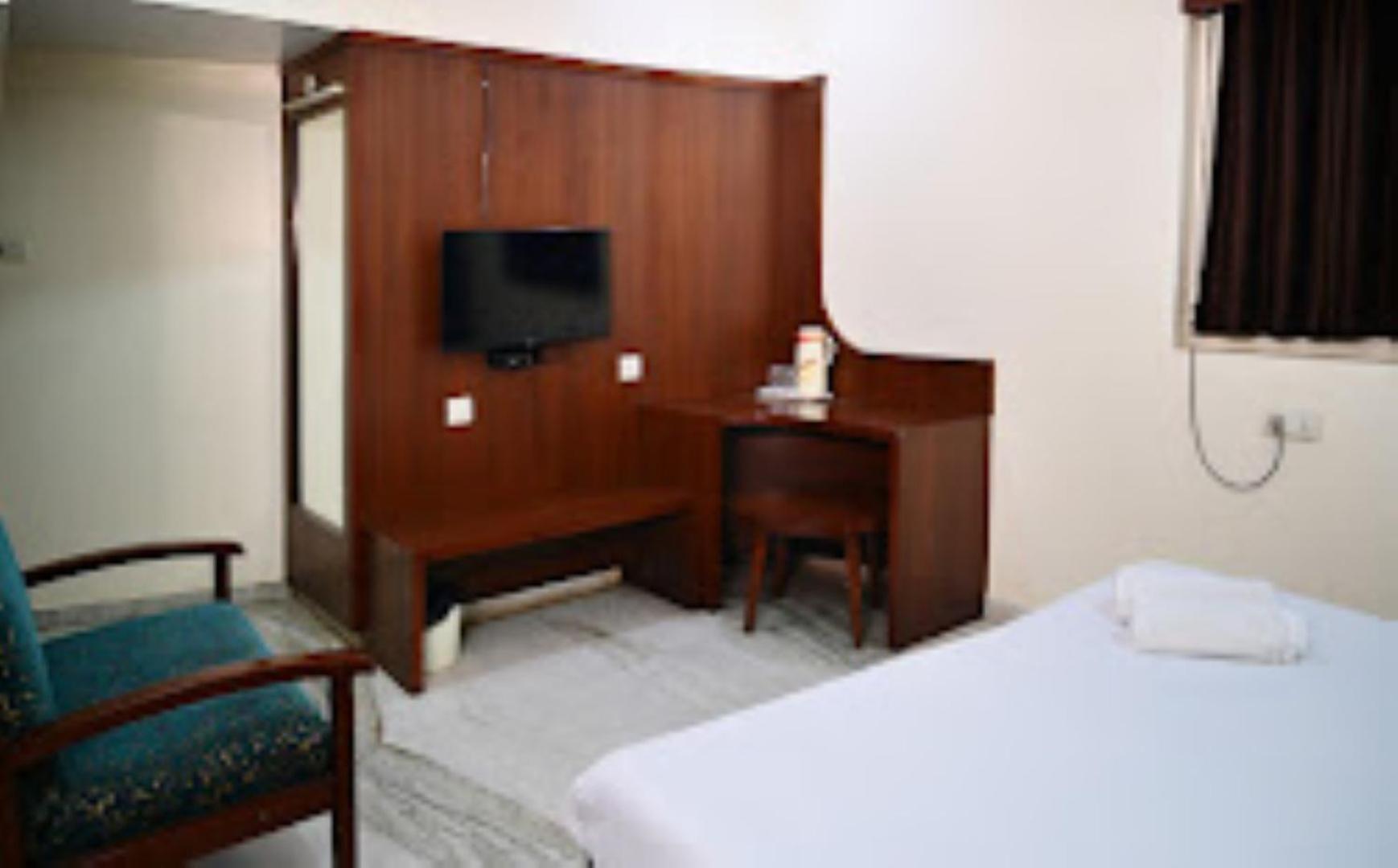 Hotel Suncity อัลลอฮาบาด ภายนอก รูปภาพ